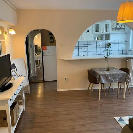 Eva Twin Apartments Bukarest Exteriör bild